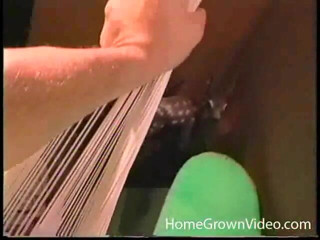 Homegrown Wives: Questa rossa scopa le tette e succhia cazzo