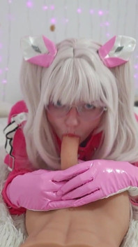Alice Sucks a Good / Alice Nikke Cosplay
