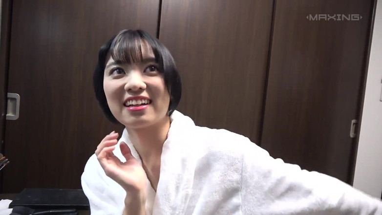 EAGLE Global: Suzu Monami - Quickie with a Slender Babe
