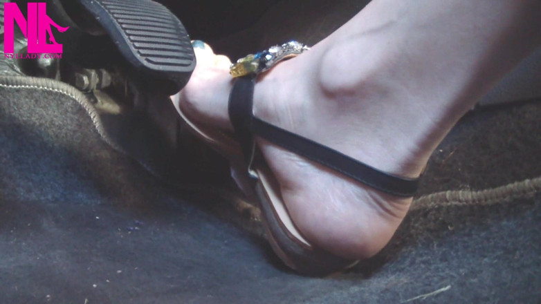 Nyllady: Guida sexy del mio turbo Disel Bravo con trasmissione manuale...