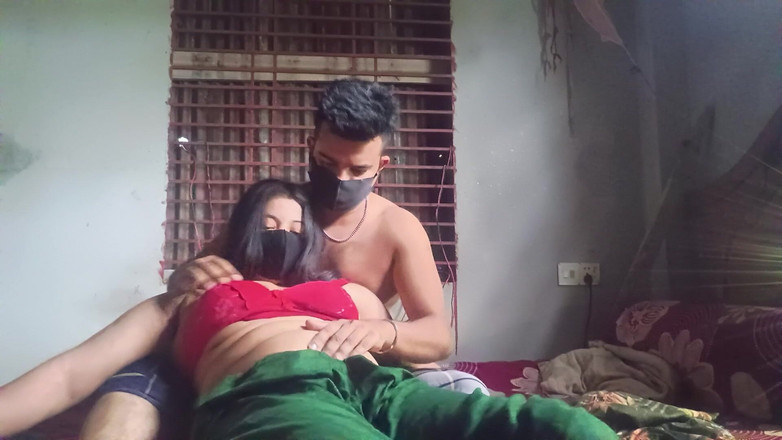 Taniyaxx: 뱅글라 Xx 비디오 녹음