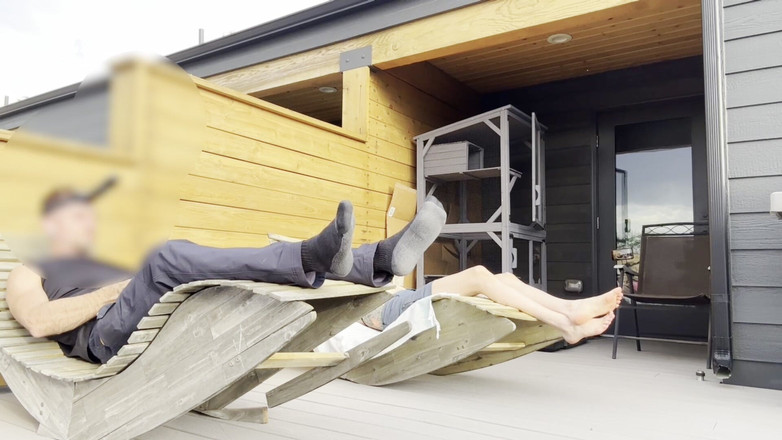 Bigmax8inch: Dickflash avventura sul tetto: parte 1 una piccola troia rossa mi...