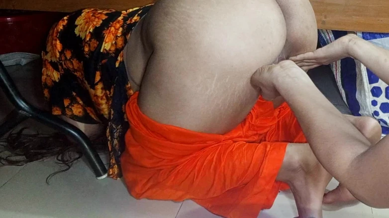 Dhaka studio: Step Bro Fucked Step Sister While She Is Stuck in...