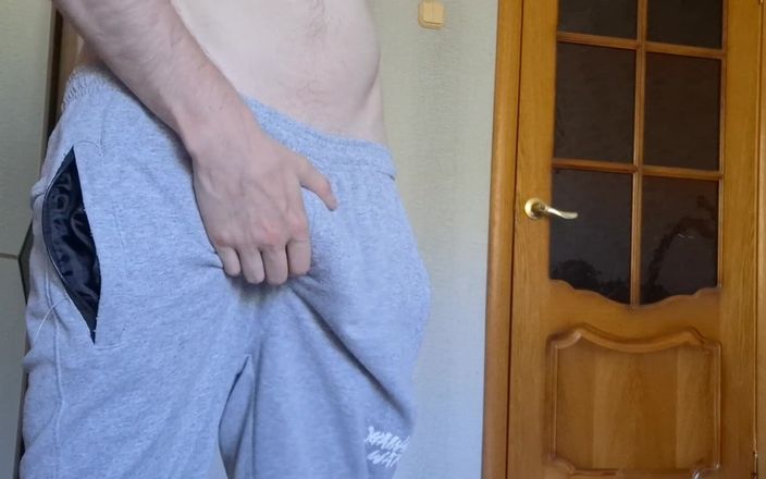 AlexRusFun: Cowok doyan ngocok kontol cowok ini
