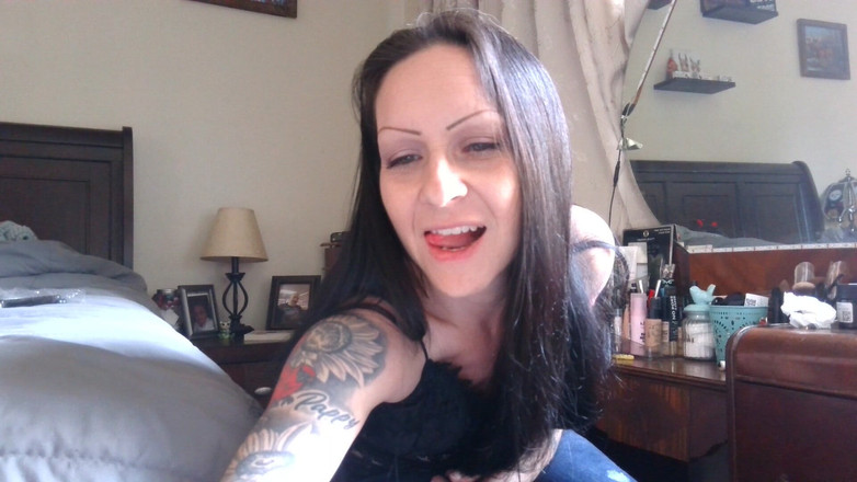 Raven Willow: Silent Heel Tease