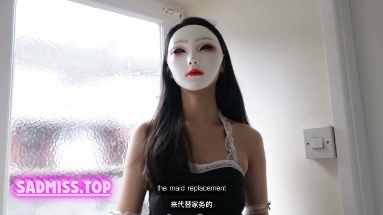 Sad Miss: Ha assunto una cameriera asiatica professionale per servizio privato