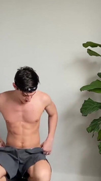 SOUTHERNSTROKES em casa com Aiden