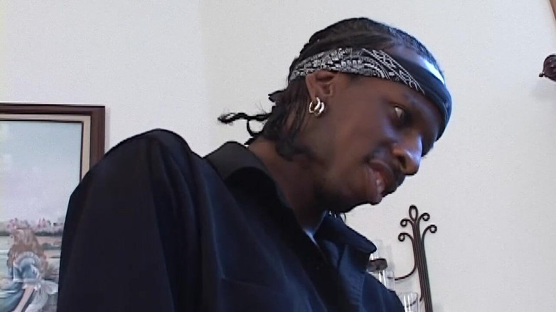 Watch Dirty Movies: Una miLF bianca arrapata si fa riempire la sua figa...