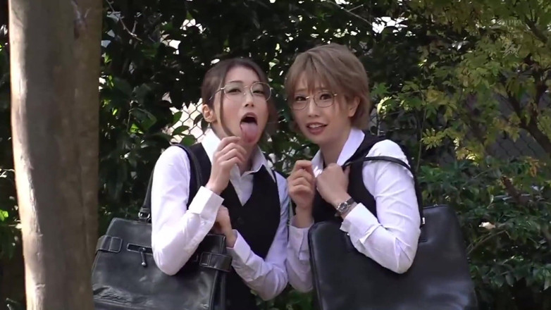 Smooth Time: หีหาเซ็กซี่ในฮาเร็มที่เลียไข่และดูดควยกันมันส์ Part.1