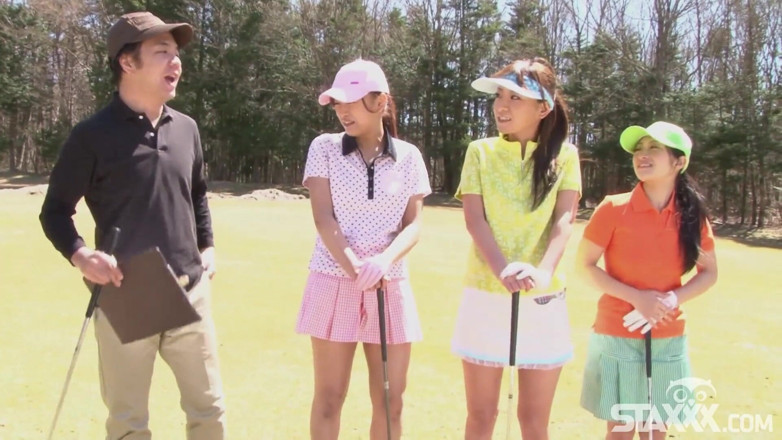 Staxxx: Asiatische golfer nackt und sexy