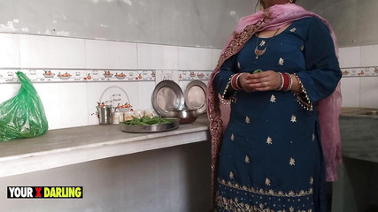 Jony Darling: Protože tchýně byla jednou snachou