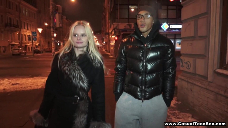 Casual Teen Sex: Interracial, zwanglose sex