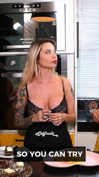 Niegrzeczne influencerki dostrzegły bez majtek i piersi na rynku!