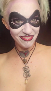 Harley Quinn Seduces Nightwing