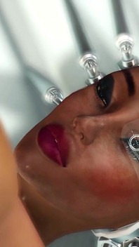 Sex humanoid android kinnar sci-fi med bay men seksi sunahre baalon vaali ke saath khelti hai