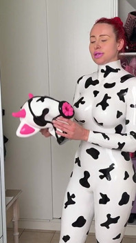 Transformasi Catsuit Silikon