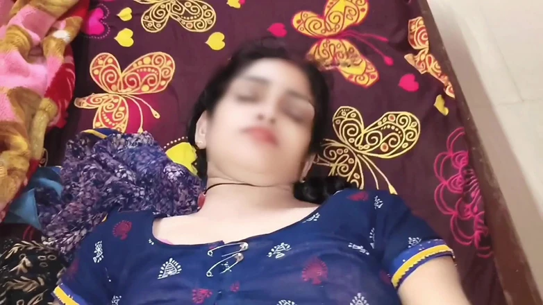 Janvibhabhii: 하드코어 섹스 전에 오럴하는 의붓 여동생, 힌디어 인도 XXX 비디오