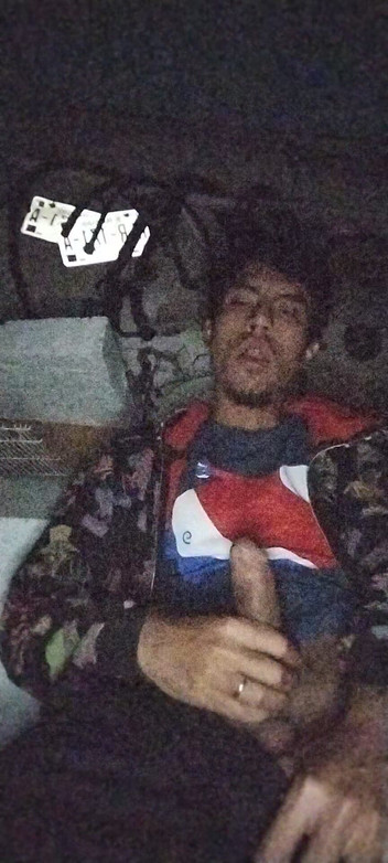 AlexAlejandro13: Wielki kutas