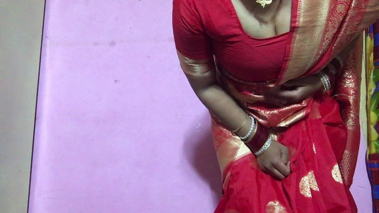 Couple's Diary: Una sposa indiana scopa duro con il marito