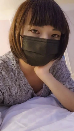 Incontri un ragazzo, sono l'unico nella telecamera.