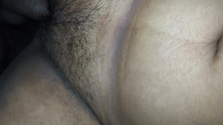 HOTWIFE2004: Бхабі Джі, великий член