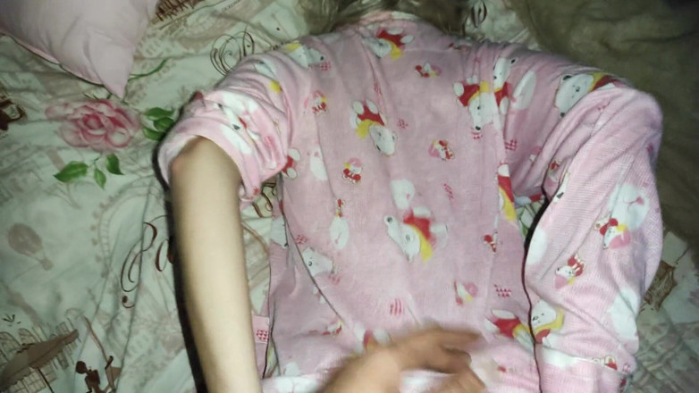 Taboo Room: W ciasnej pochwie siostry - zbliżenie - Tabu w pokoju - 4K