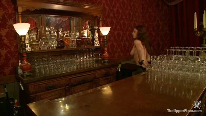 The Upper Floor by Kink: Przetwarzanie bólu w dniu obsługi