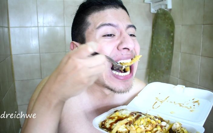 Dreichwe: Comiendo maíz en la mazorca como un cerdo