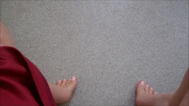 Scarlet Vixen: Tuvalet fetişi efro çiş vb