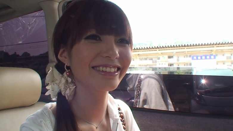 JAPAN IN LOVE: ญี่ปุ่นหื่น ฉาก 1 - สาวญี่ปุ่นผอมบางใส่บิกินี่ช่วยตัวเองในรถแล้วเย็ดบนชายหาด
