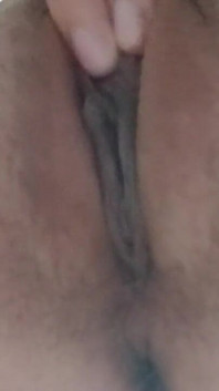 I Masturbate Riskily Under My Desk During Class at School