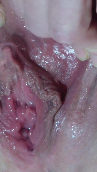 Thumbnail of Close Pee with Spread Pussy