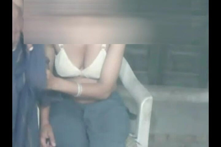 Tarelgc: Chica caliente paquistaní follada en estilo perrito 25 de junio - epiode 6...
