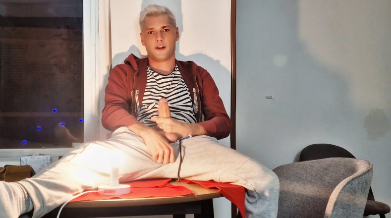 Active cock: Nice Jerkoff