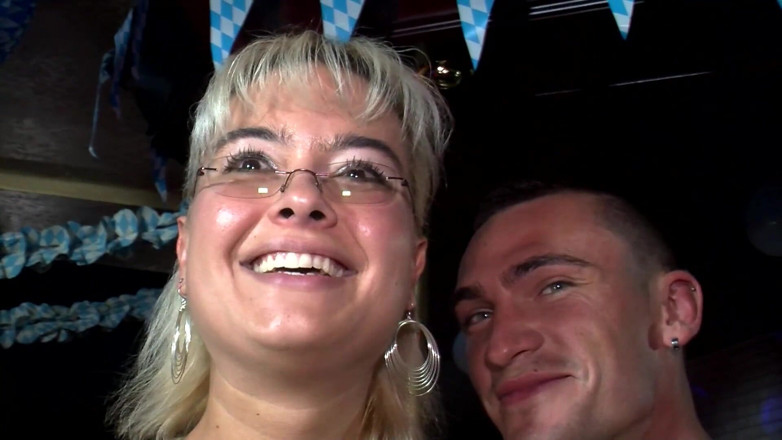 Old & Young: Swingerclub Duitsland oud jong en geil