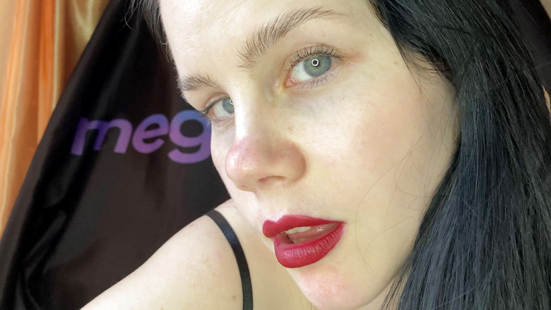 Anna Sky: Великаншка Анна крупным планом