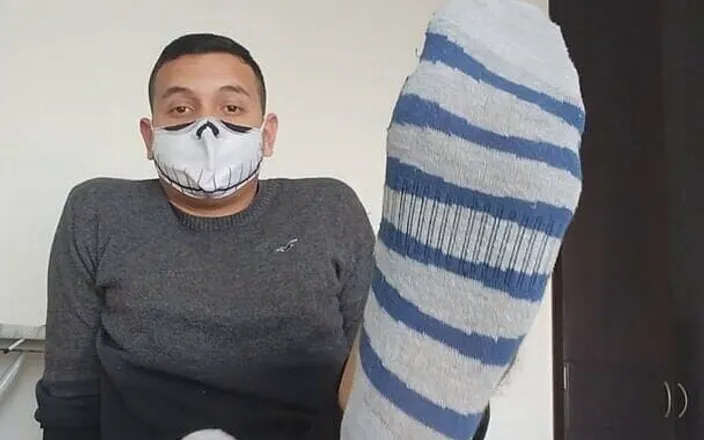 Tomas Styl: Male Feet Worship #4