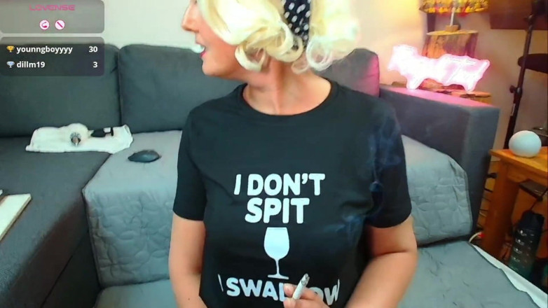 FoxyandTed: I Don't Spit, I Swallow!