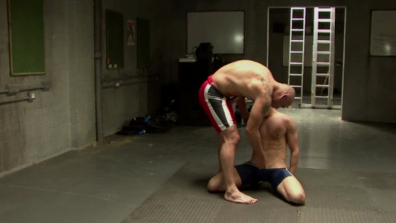 Macho Guys: หลังต่อสู้และมวยปล้ำ พวกเขาชอบผ่อนคลายด้วยการเย็ด