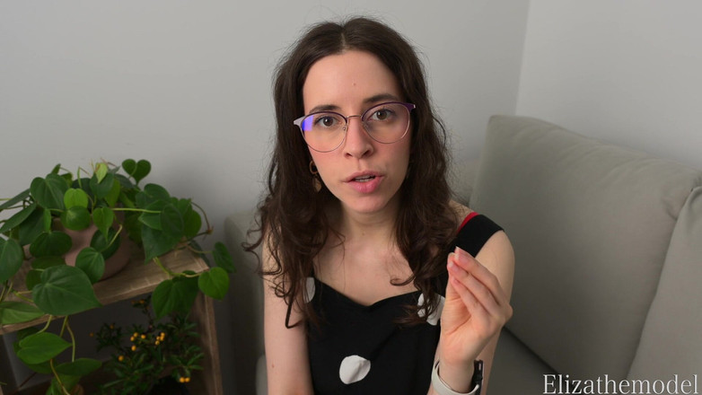 ElizaTheModel: Принизливе покарання сердитої мачухи