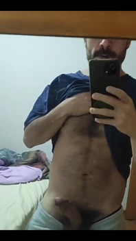 Tu aimes ma bite poilue