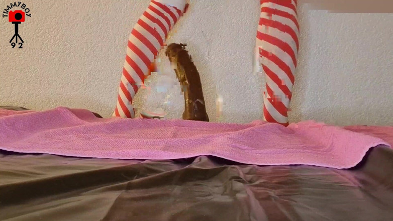 Timmyboy: Timmyboy Gay Crossdresser s obrovským černým robertkem