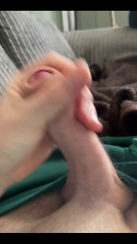 Jerk off with Me on the Sofa