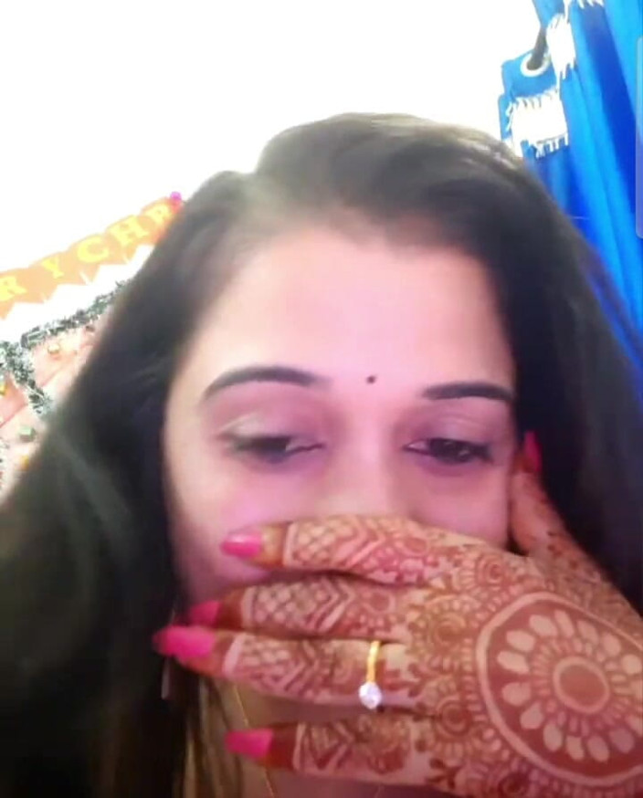 Kanchan devi: Smart Bhabi Hard Pussy Pumping on Video Call