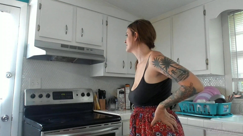 Kelly Payne: Shenanigans reuni ayah tiri tante tiri