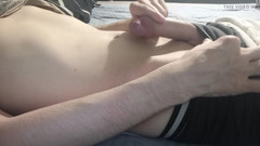 Pasha: Typ Liegt Auf Dem Bett Und Wichst Seinen