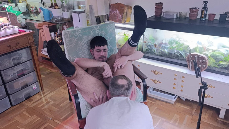Monster Dick Hunters: Culonrugby'nin ikinci ziyareti. Bölüm 1