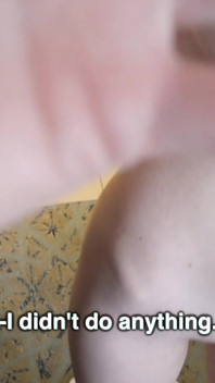 Die Freundin Meiner Frau Hat Mich Dabei Erwischt, Wie Ich an Ihrem Slip Geschnuppert Habe.