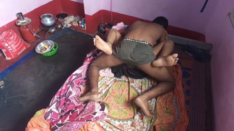 Sobha rani: Hindi Real Bhabhi Village Girl Hard Viral Video