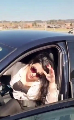 LadyAyse5: Bye schiave che me ne andrò
